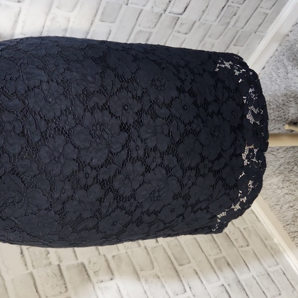 Lark & Ro SZ 4 Black Dress - Picture 5 of 10